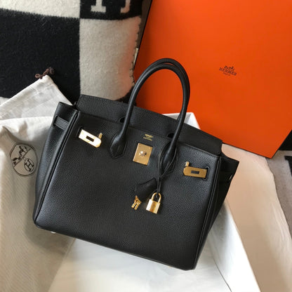 HM BIRKIN 30CM PIEL TOGO NEGRA CON HERRAJES DORADOS