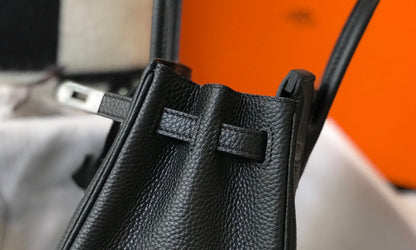 HM BIRKIN 30CM PIEL TOGO NEGRA CON HERRAJES DORADOS