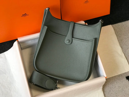 BOLSO HM EVELYNE 28 VERDE CAZADOR TOGO