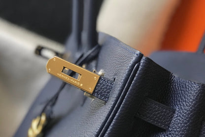 BOLSO HM BIRKIN 35 CM AZUL MARINO TOGO HARDWARE DORADO