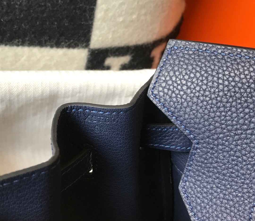 BOLSO HM BIRKIN 35 CM AZUL MARINO TOGO HARDWARE DORADO