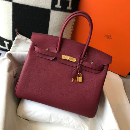 HM BIRKIN 35 CM PIEL TOGO BORGOÑA HERRAJES DORADOS