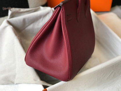 HM BIRKIN 35 CM PIEL TOGO BORGOÑA HERRAJES DORADOS