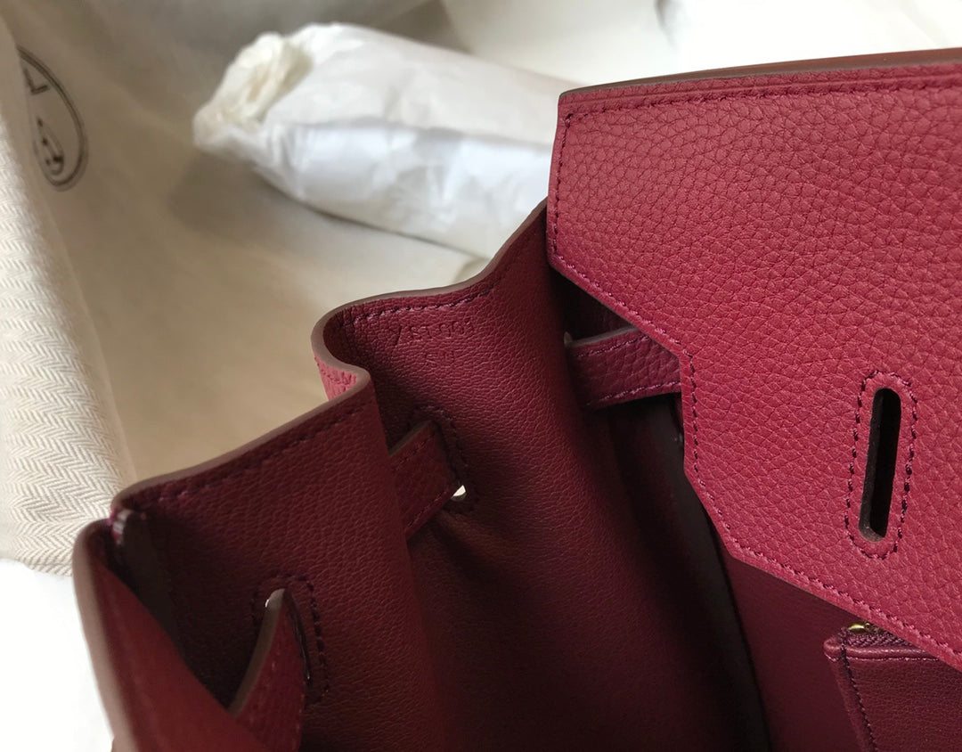 HM BIRKIN 35 CM PIEL TOGO BORGOÑA HERRAJES DORADOS