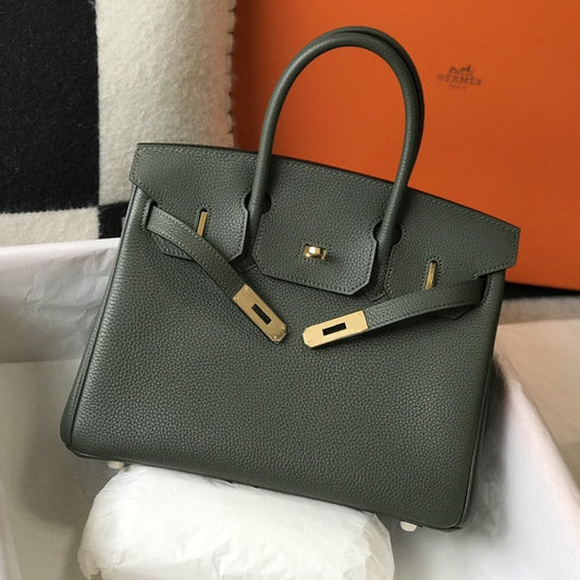 HM BIRKIN 35CM PIEL TOGO DE PINO CON HERRAJES DORADOS