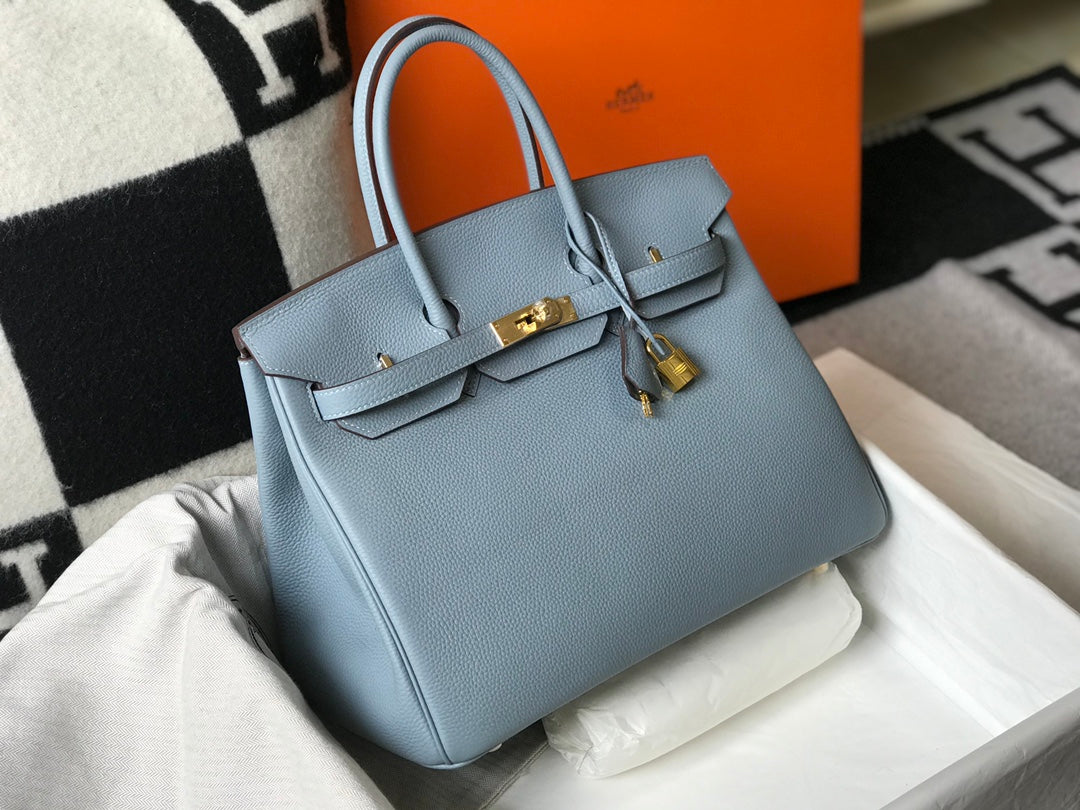 HM BIRKIN 35CM PIEL TOGO AZUL CIELO CON HERRAJES DORADOS