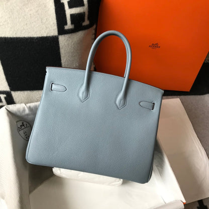 HM BIRKIN 35CM PIEL TOGO AZUL CIELO CON HERRAJES DORADOS