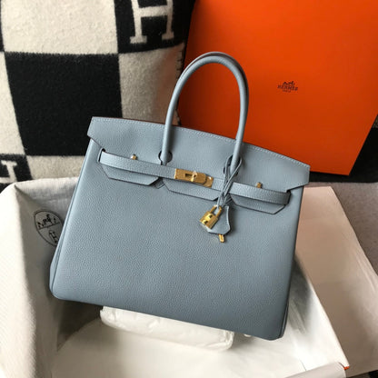 HM BIRKIN 35CM PIEL TOGO AZUL CIELO CON HERRAJES DORADOS