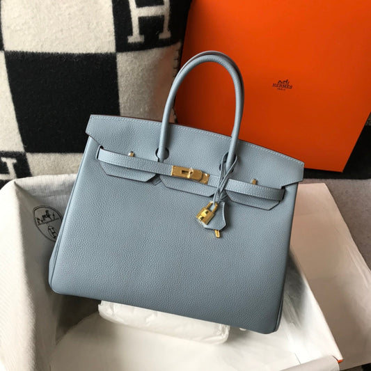 HM BIRKIN 35CM PIEL TOGO AZUL CIELO CON HERRAJES DORADOS