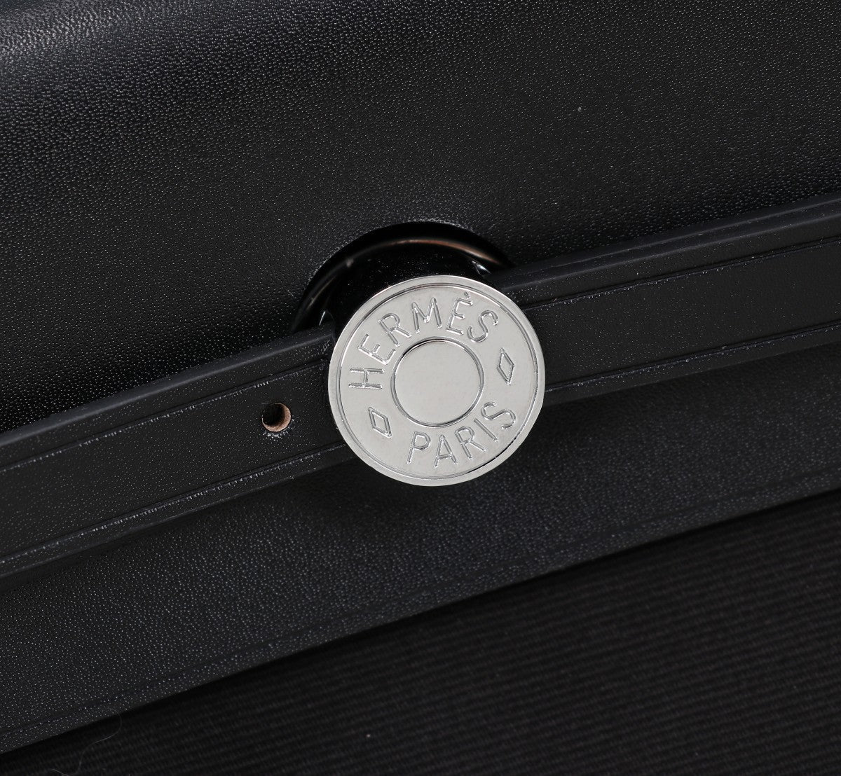 HM HERBAG ZIP 31 LONA NEGRA
