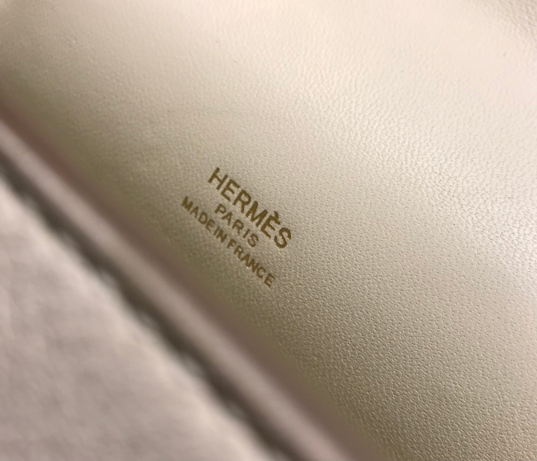 POCHETTE HM KELLY 22 CM BLANC BEIGE SWIFT QUINCAILLERIE OR