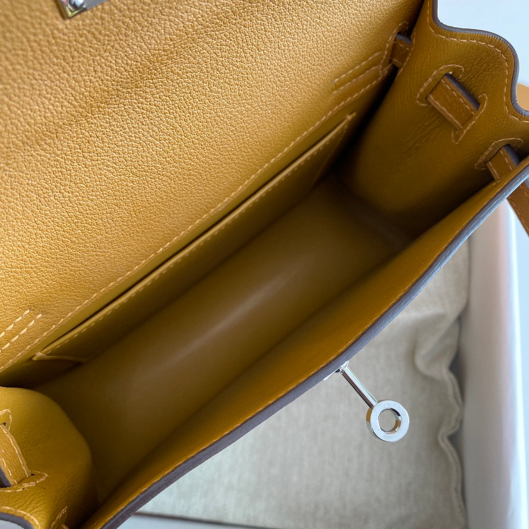 Kelly Danse II 22cm Dorado Evercolor Cuero Shw