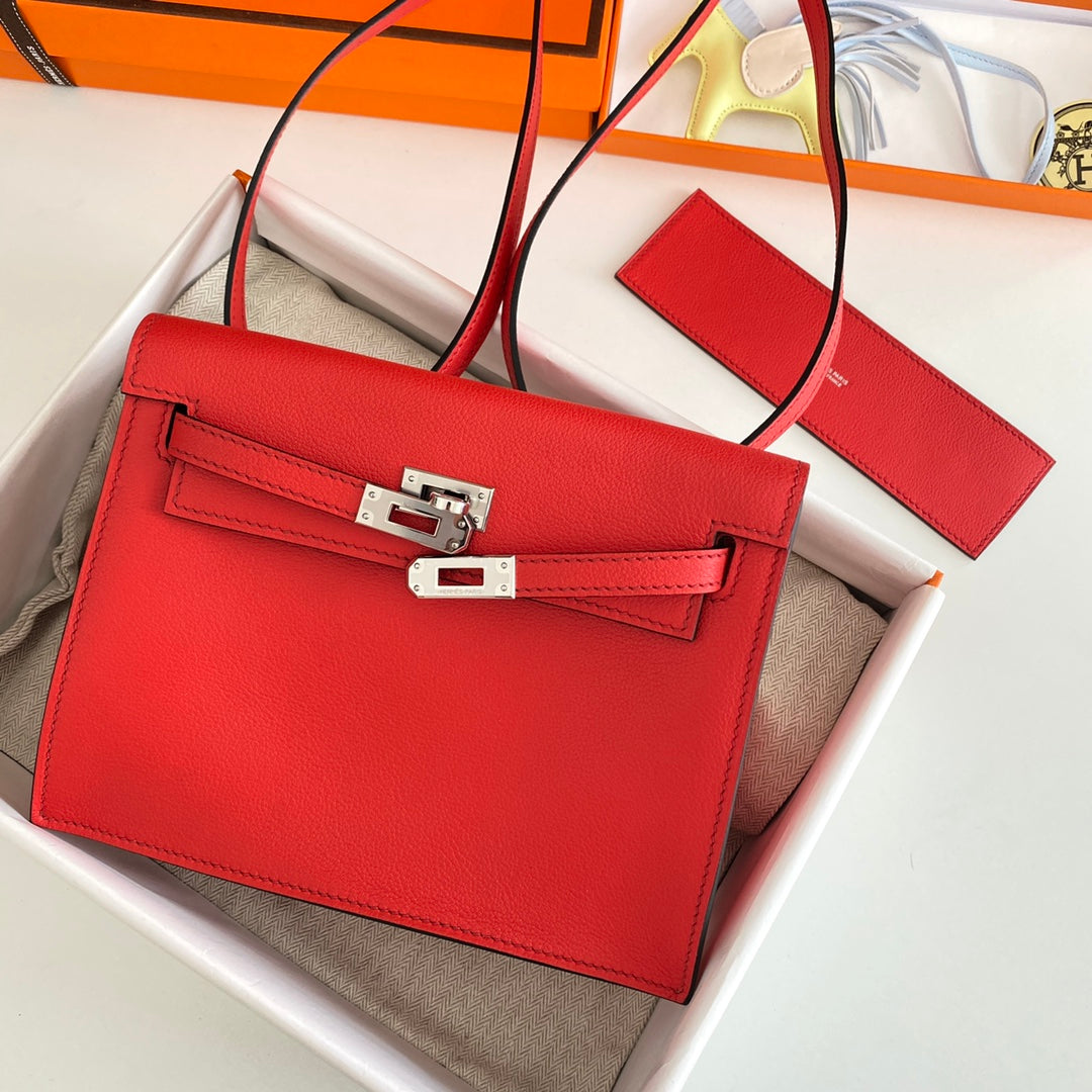 Kelly Danse II 22cm Rojo Evercolor Cuero Shw