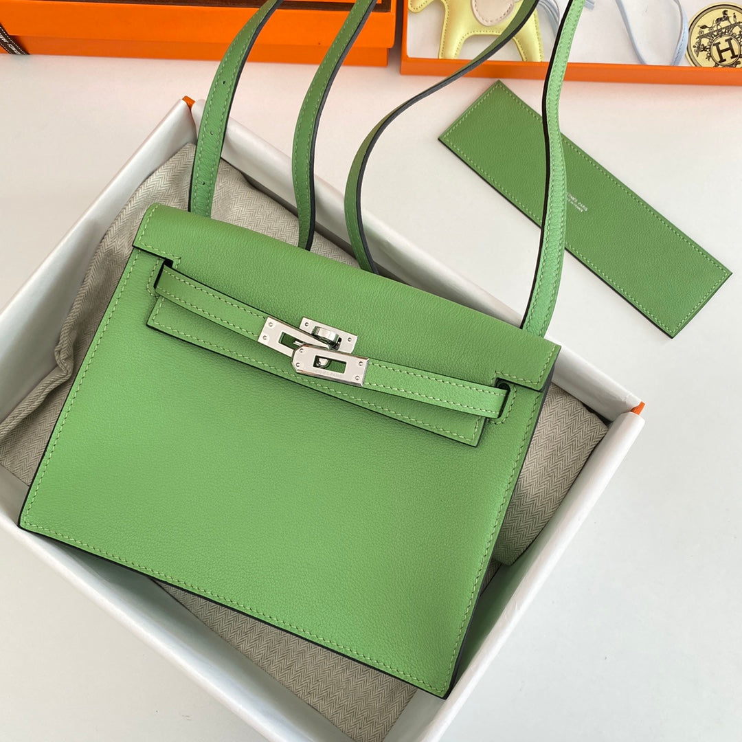 Kelly Danse II 22cm Verde Evercolor Cuero Shw
