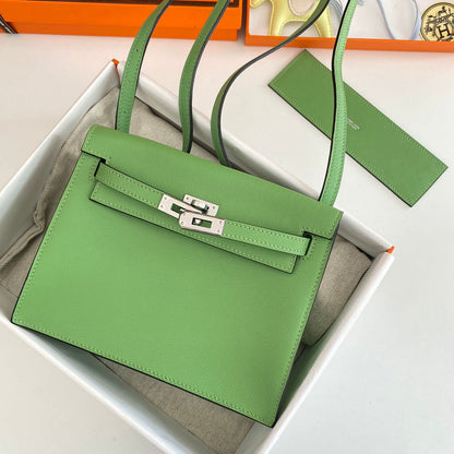 Kelly Danse II 22cm Verde Evercolor Cuero Shw