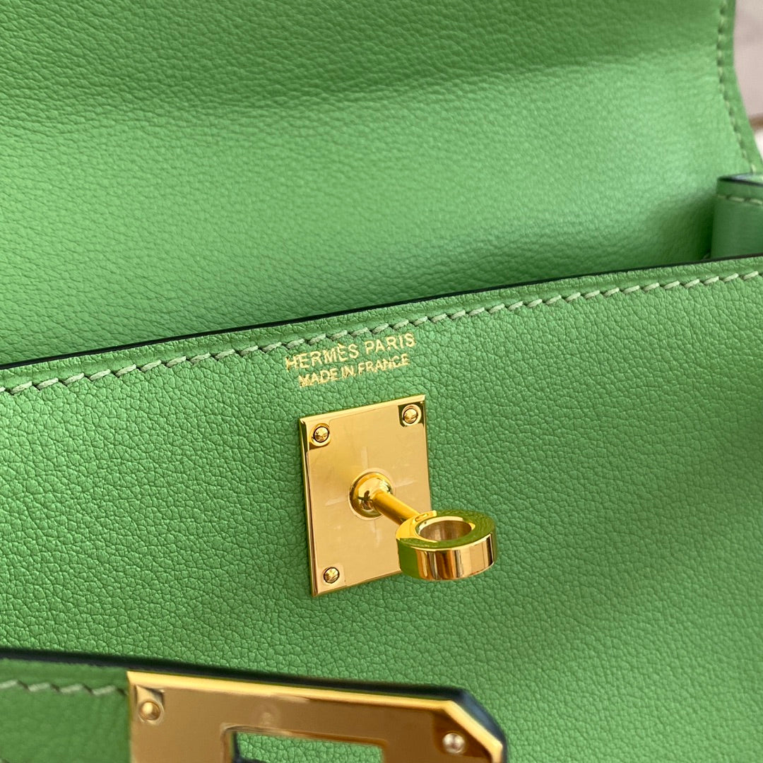 Kelly Danse II 22cm Verde Evercolor Cuero Ghw