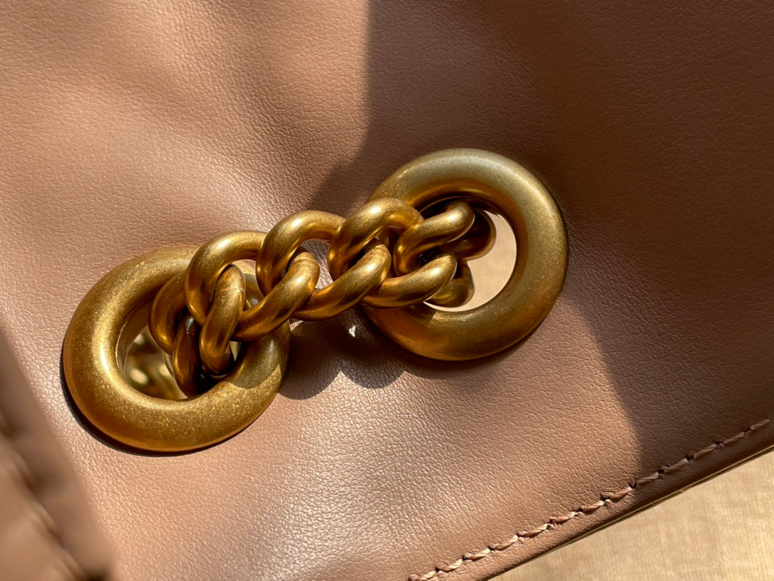 GG MARMONT MATELASS¨¦ SMALL 22 BAG BEIGE CALFSKIN