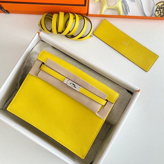 Kelly Danse II 22cm Amarillo Evercolor Cuero Shw