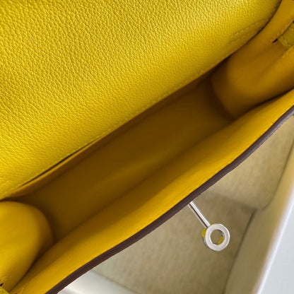 Kelly Danse II 22cm Amarillo Evercolor Cuero Shw
