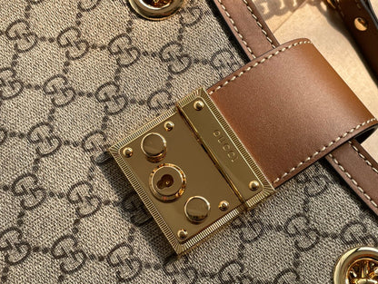 SAC À BANDOULIÈRE GG PADLOCK MOYEN 26 EN TOILE BEIGE ET CUIR DE VEAU MARRON