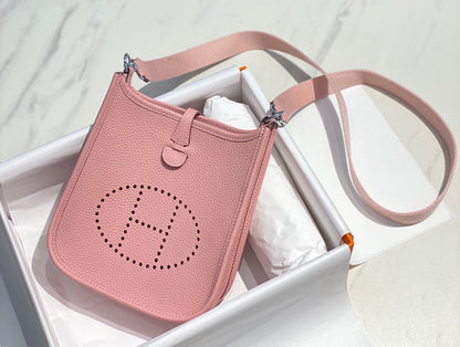 Mini Evelyne 18 cm Rosa Togo Herrajes plateados