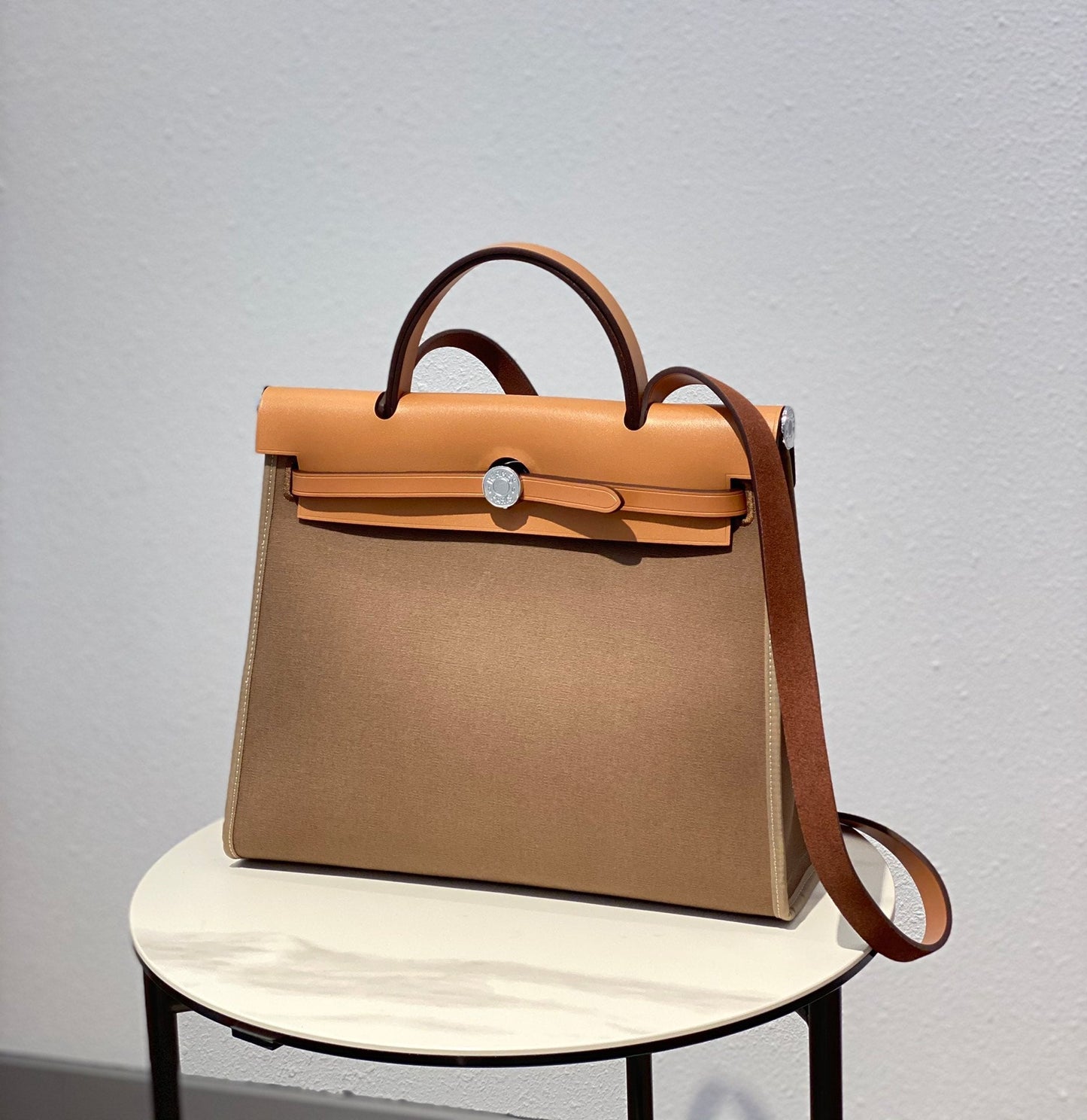 Herbag 31 Toile Lona Marrón Piel de Vaca Dorada
