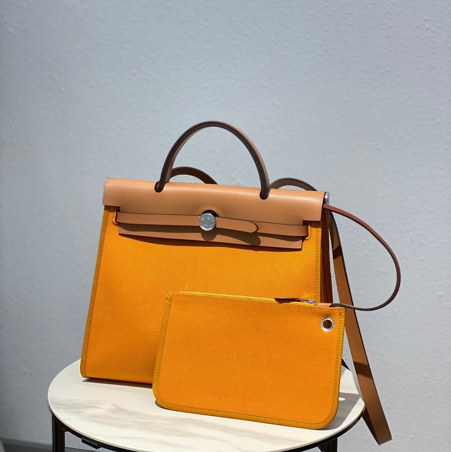 Herbag 31 Toile Lona Amarillo Oscuro Piel de Vaca Dorada