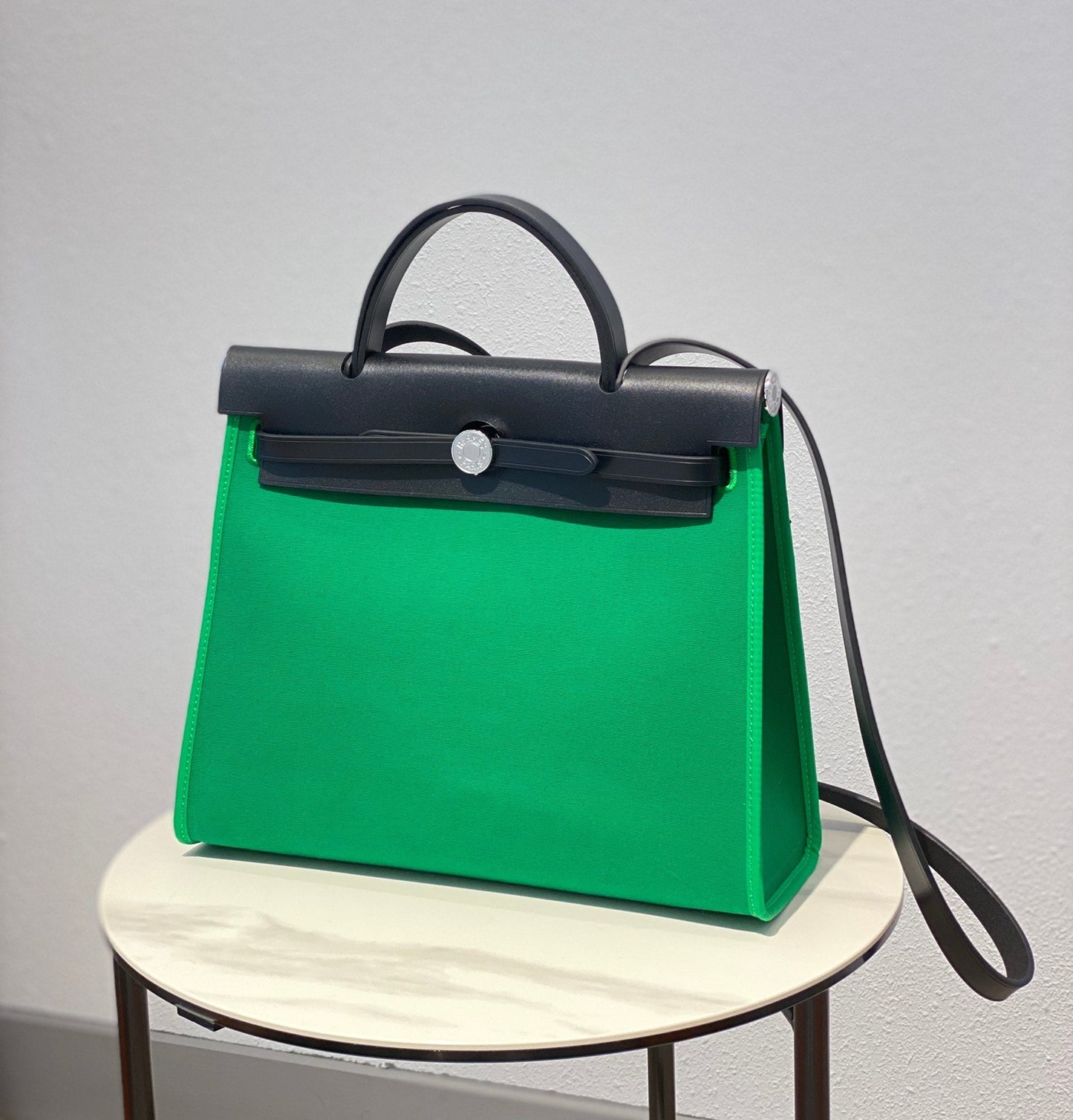 Herbag 31 Toile Lona Verde Piel de Vaca Negra