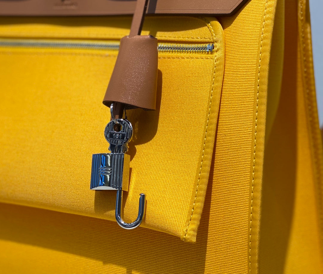 Herbag 31 Toile Lona Amarilla Piel de Vaca Dorada