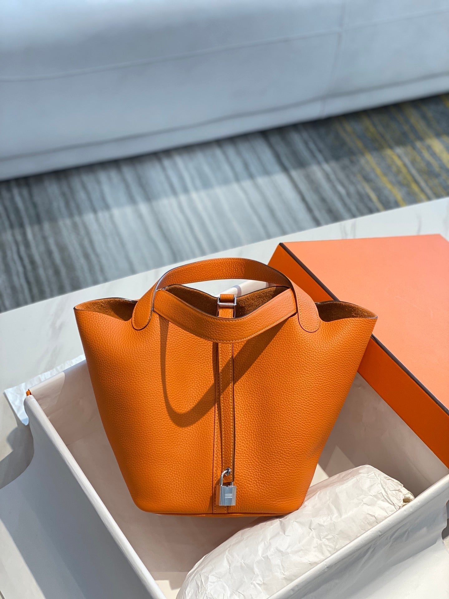 Cerradura picotin 22 naranja togo shw
