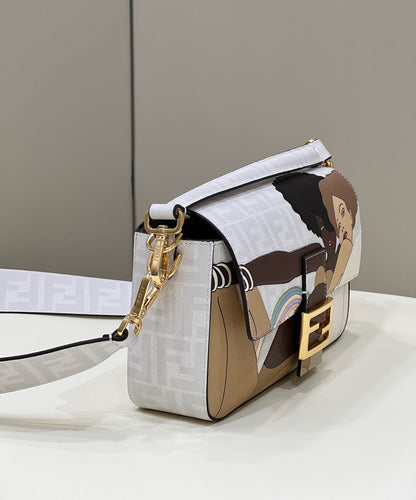 BOLSO BAGUETTE FENDI 27 DE PIEL DE BECERRO BLANCA CON ETIQUETA ADJUNTA Y HERRAJES DORADOS