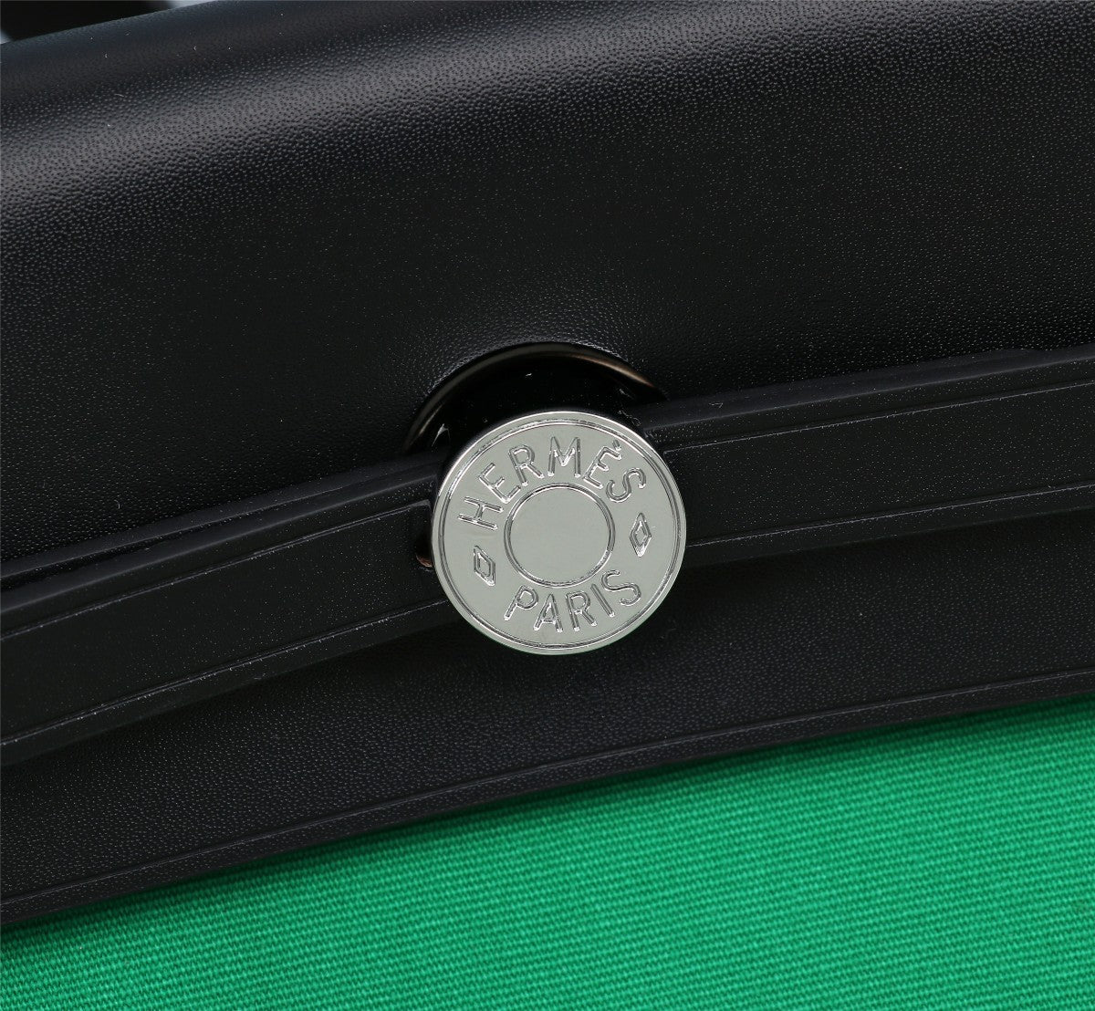 HM HERBAG ZIP 31 LONA VERDE MAR Y NEGRO