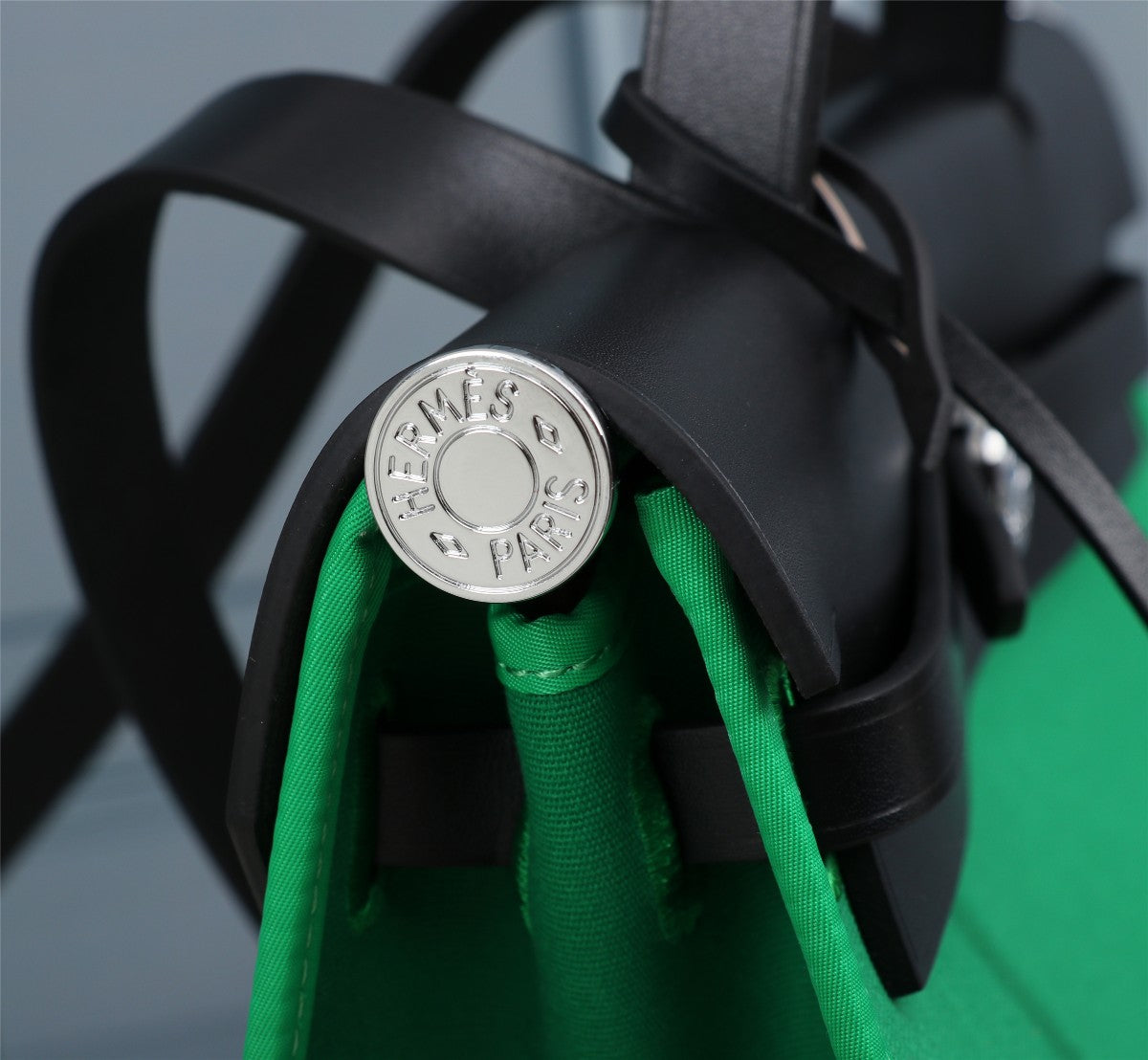 HM HERBAG ZIP 31 LONA VERDE MAR Y NEGRO