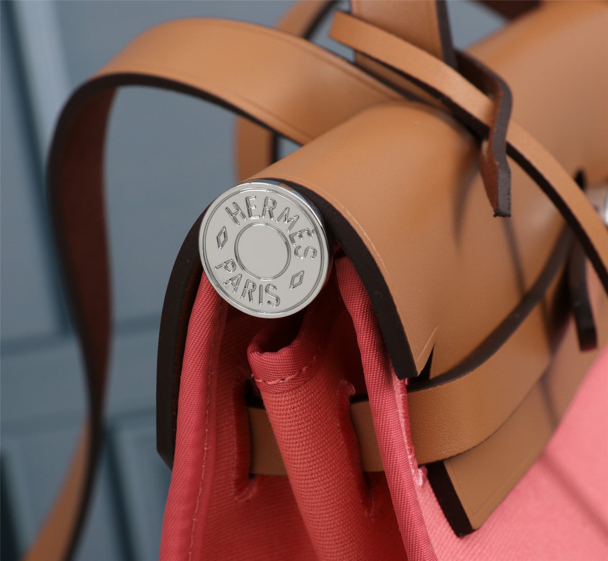 HM HERBAG ZIP 31 LONA CORAL Y COBRE