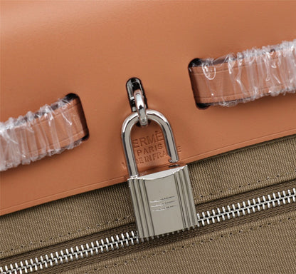 HM HERBAG ZIP 31 LONA OLIVA Y BRONCE