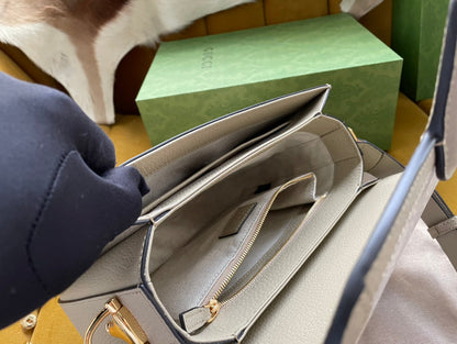 Sacoche de selle GG HORSEBIT 1955 25 en toile blanche et cuir de veau beige