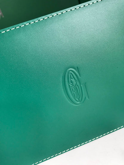 SA?GON PM BAG 28 IN GREEN GOYARDINE CANVAS AND CALFSKIN