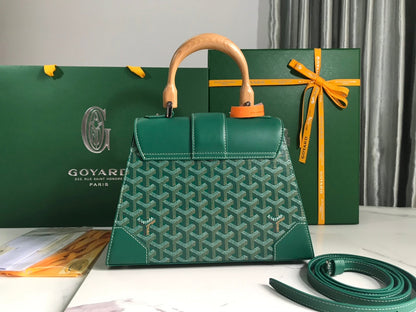 SA?GON PM BAG 28 IN GREEN GOYARDINE CANVAS AND CALFSKIN