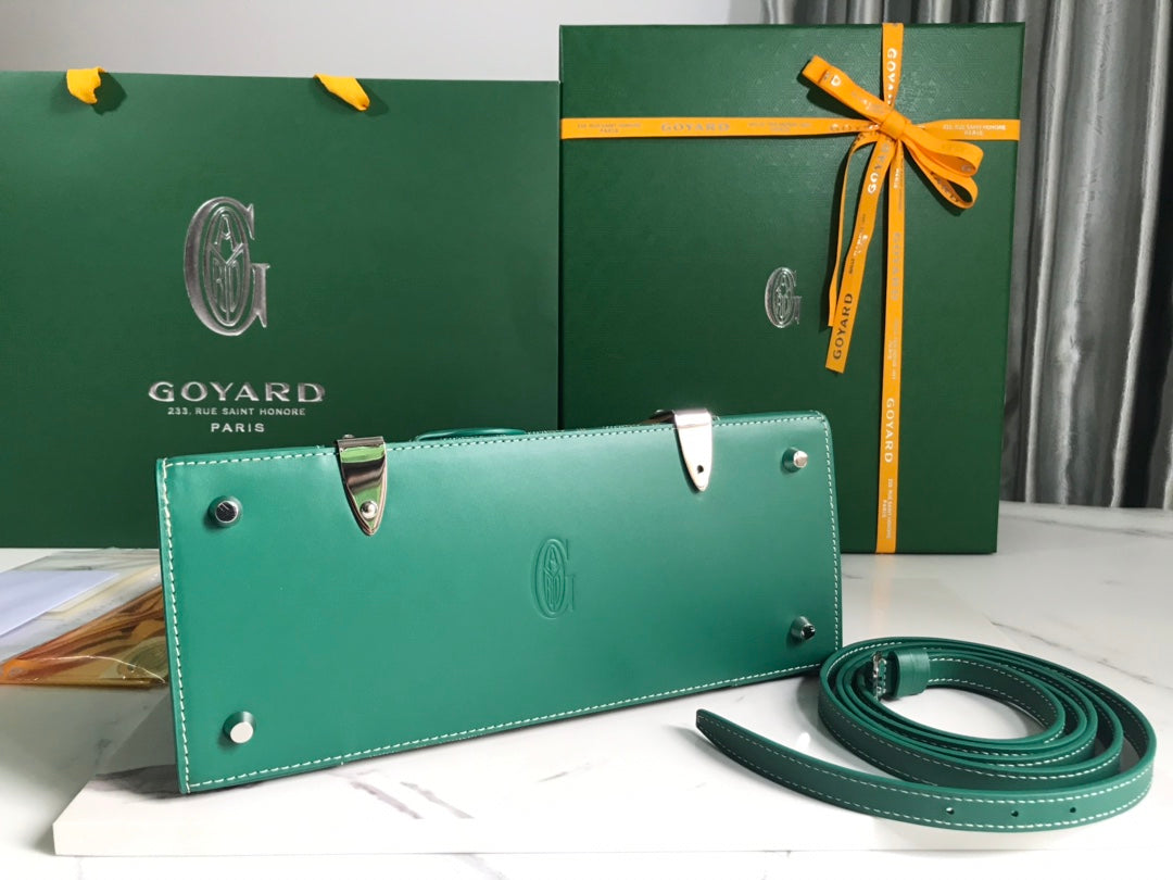 SA?GON PM BAG 28 IN GREEN GOYARDINE CANVAS AND CALFSKIN