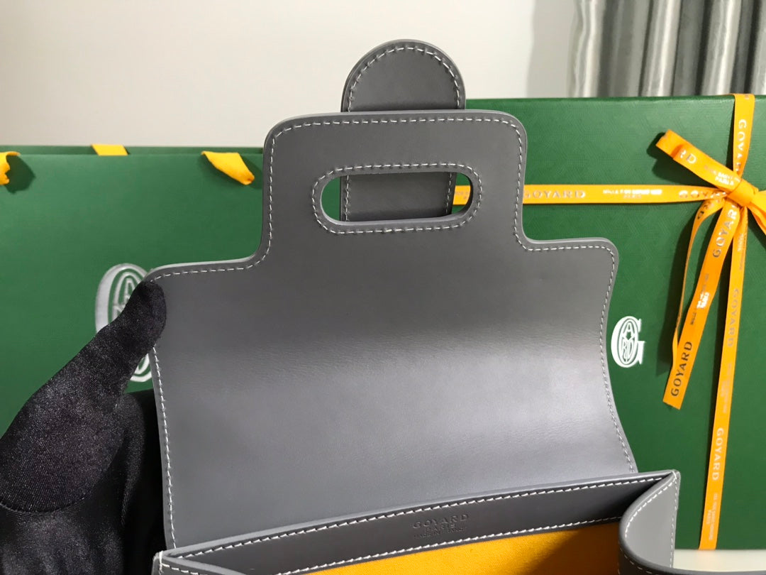 SA?GON PM BAG 28 IN GREY GOYARDINE CANVAS AND CALFSKIN