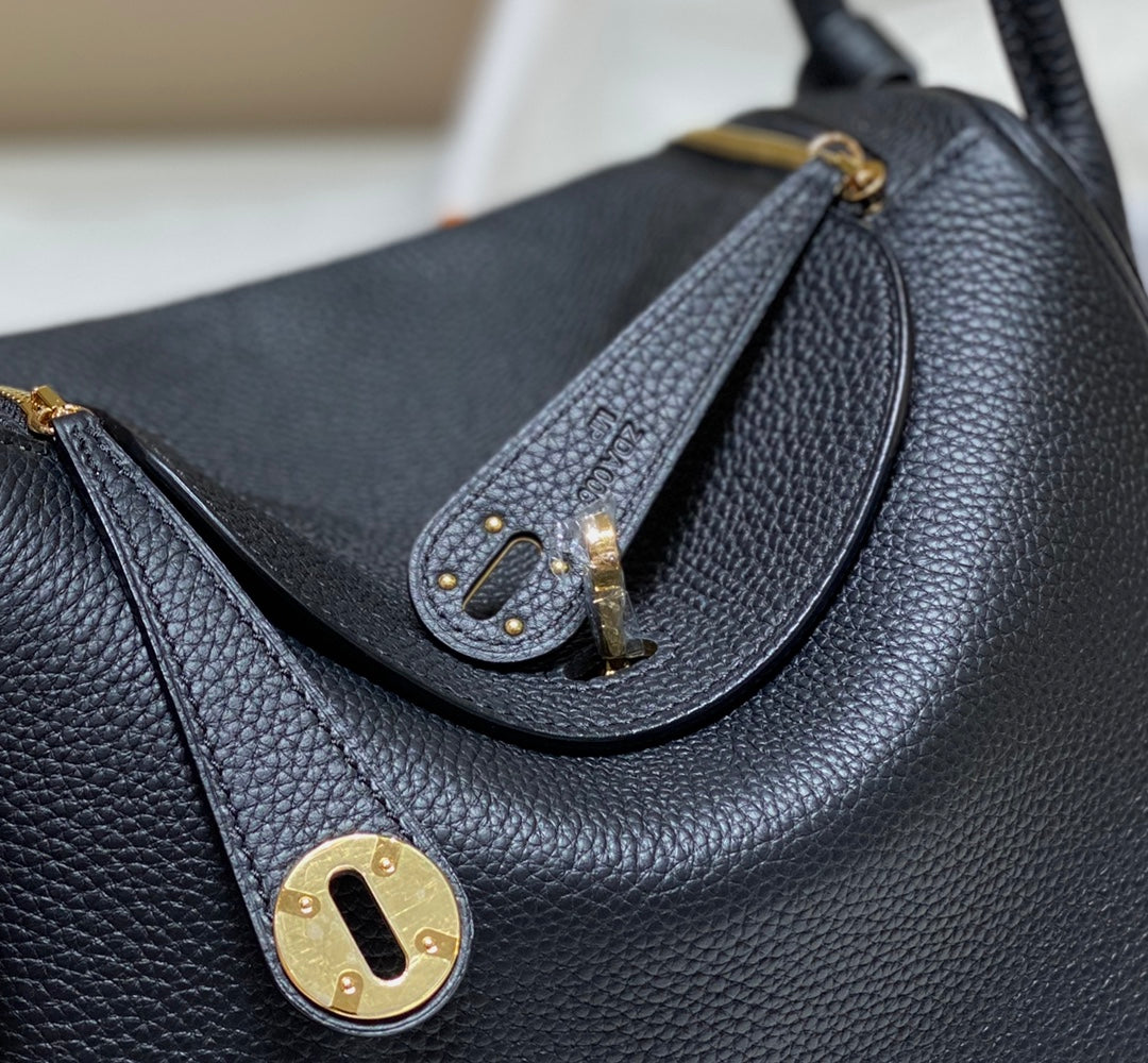 BOLSO HM LINDY 30 NEGRO TAURILLON PIEL CLEMENCE