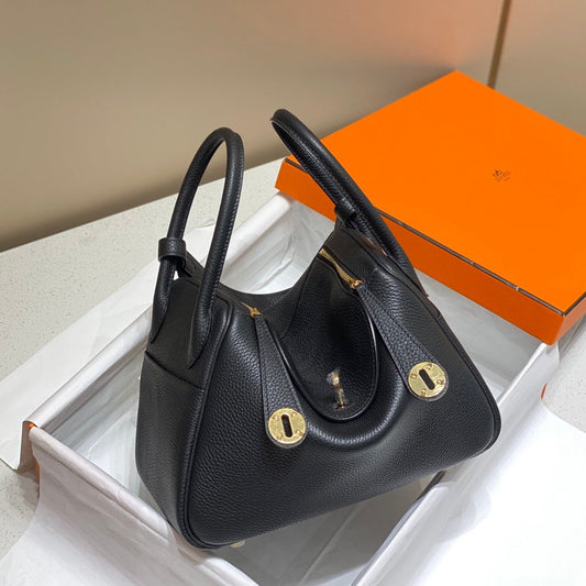 BOLSO HM LINDY 30 NEGRO TAURILLON PIEL CLEMENCE