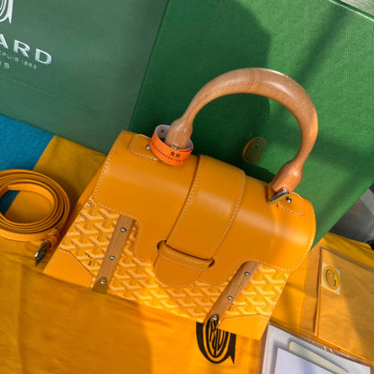 BOLSO SA?GON PM 28 EN LONA GOYARDINE AMARILLA Y PIEL DE BECERRO