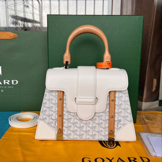 SA?GON PM BAG 28 IN WHITE GOYARDINE CANVAS AND CALFSKIN
