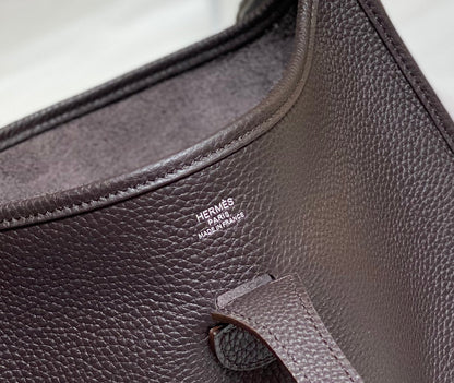 Evelyne 29cm Chocolate Togo Show