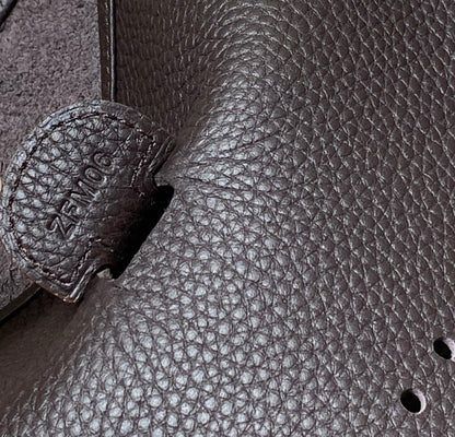 Evelyne 29cm Chocolate Togo Show