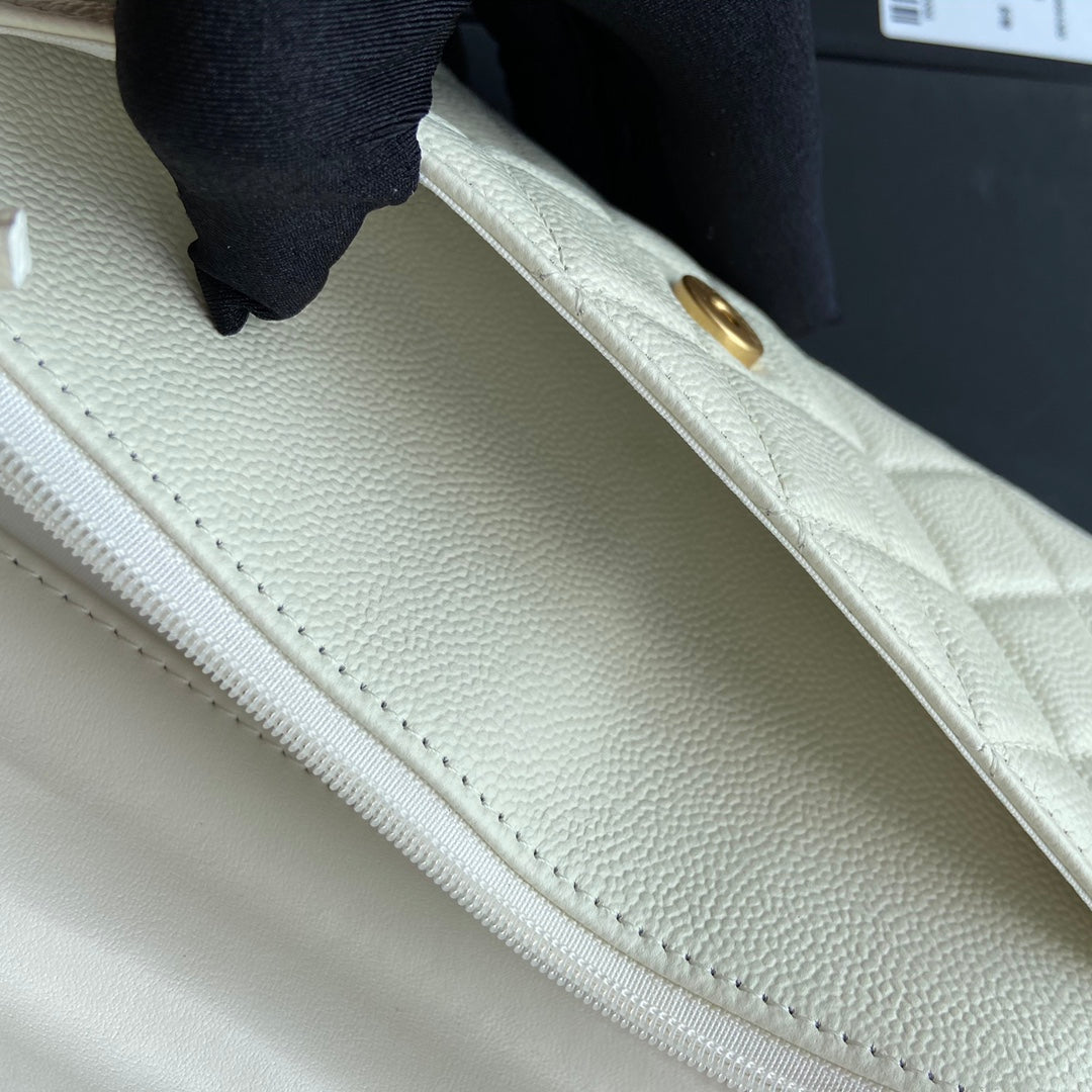CC Woc Bolso de mano de 20 cm con asa superior de piel de becerro granulada blanca y herrajes dorados
