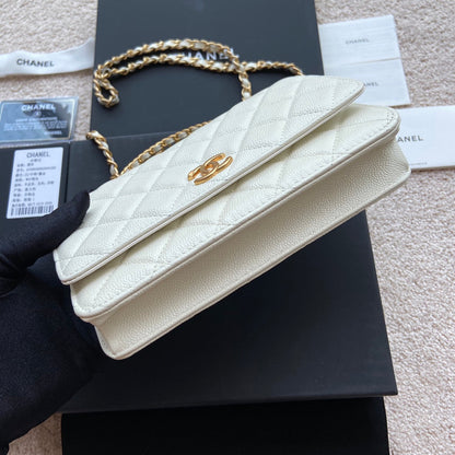 CC Woc Bolso de mano de 20 cm con asa superior de piel de becerro granulada blanca y herrajes dorados