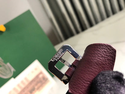 SAC CHIEN GRIS 33 EN TOILE GOYARDINE ROUGE VIN ET GARNITURES EN CUIR DE VEAU