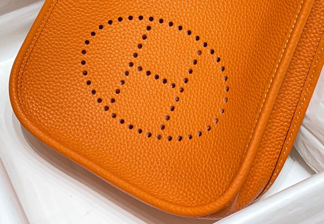 Mini Evelyne 18cm Naranja Caliente Togo Shw
